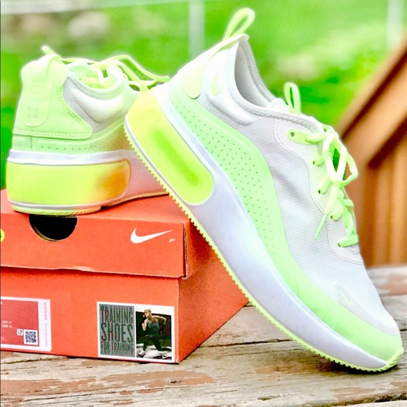 NWT Nike Air Max Dia Training White Volt - Picture 4 of 8